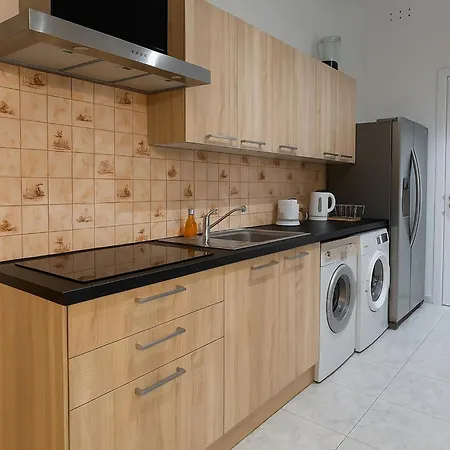 Valletta Door Apartamento Floriana