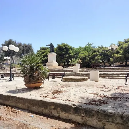 Valletta Door Lägenhet *